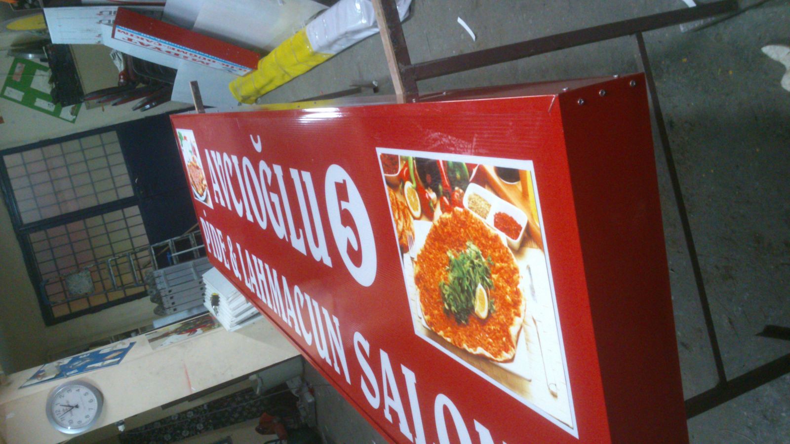 ucuz polikarbon tabela